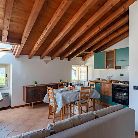 Bruno House Lakeview & Shared Pool - Happy Appartement San Felice del Benaco
